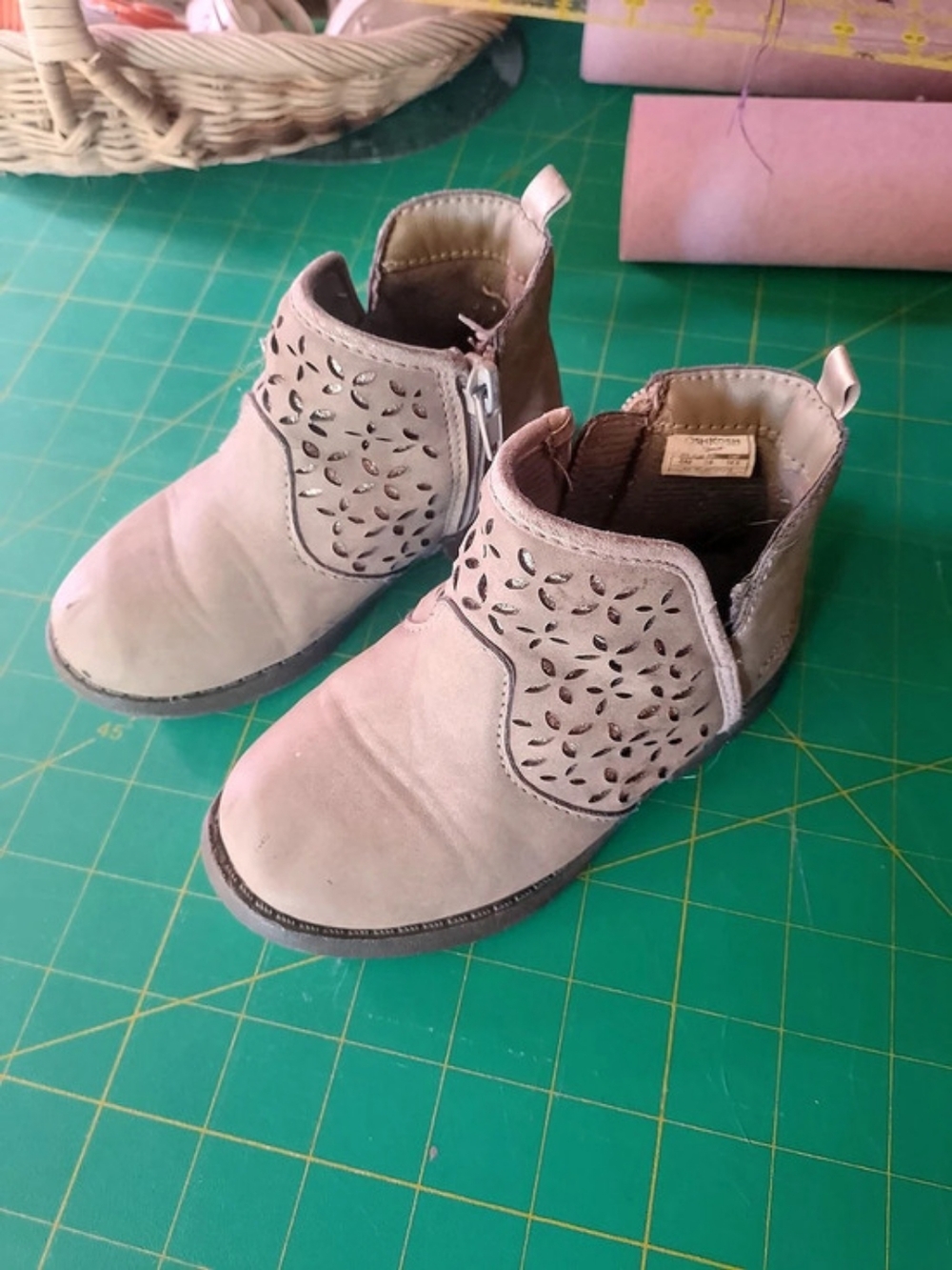 Oshkosh Ankle Boots Gray
